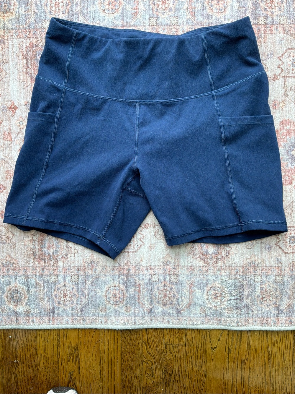 High-Waist Navy Bike Shorts with Side Pockets